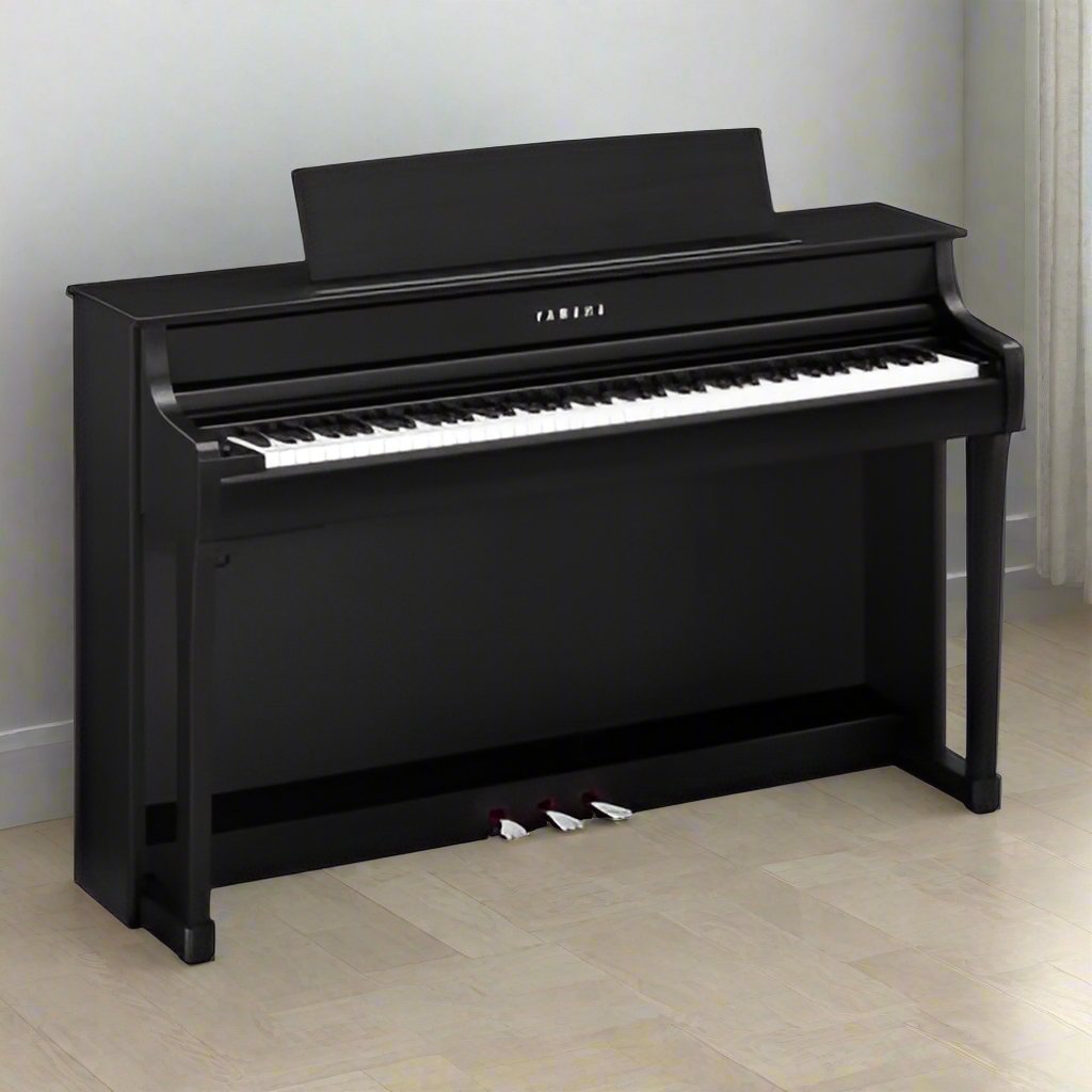 Yamaha CLP-845 Clavinova with Matching Bench