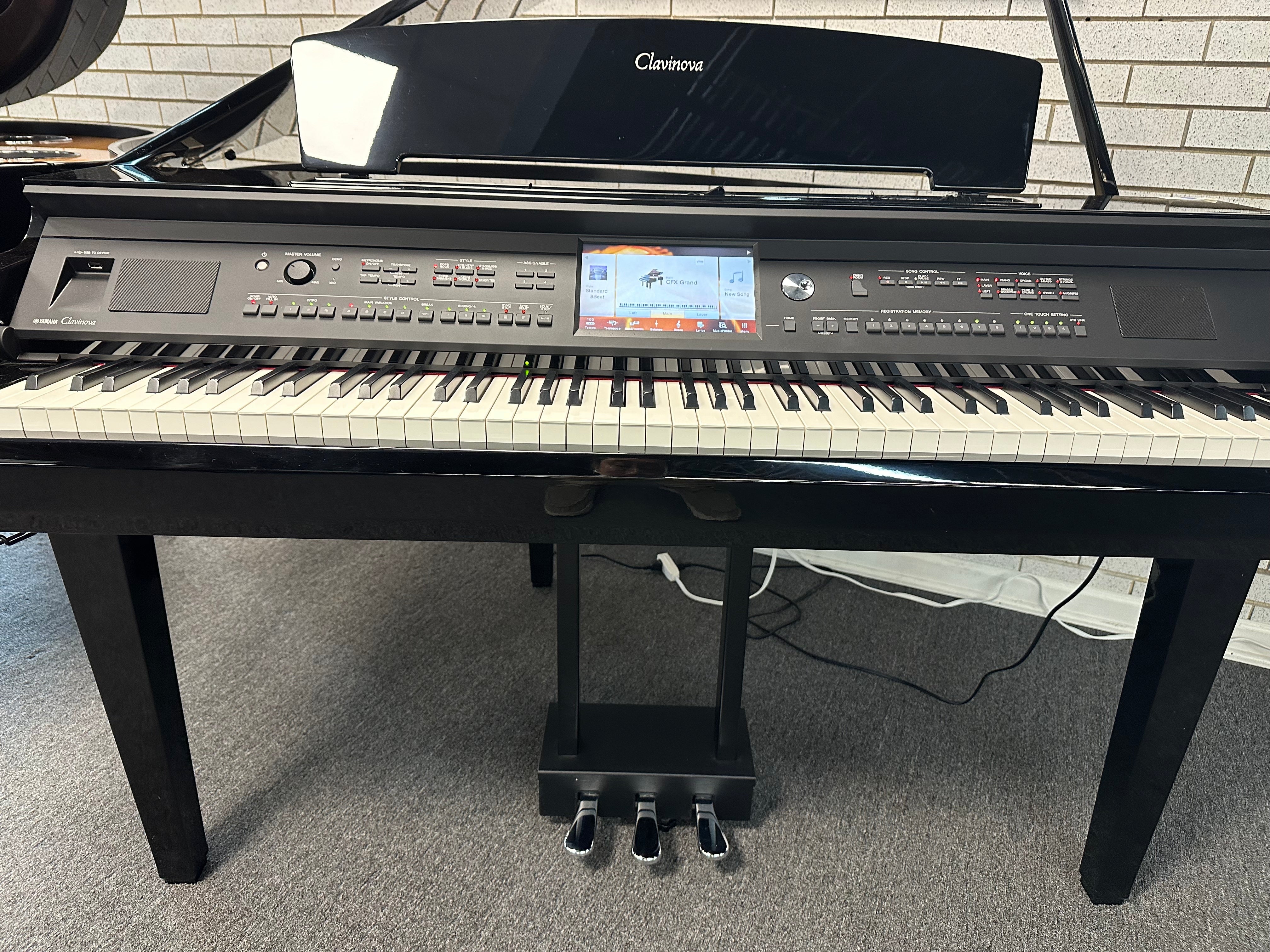 Yamaha CVP-709GP Clavinoa Grand Piano - Pre-Owned