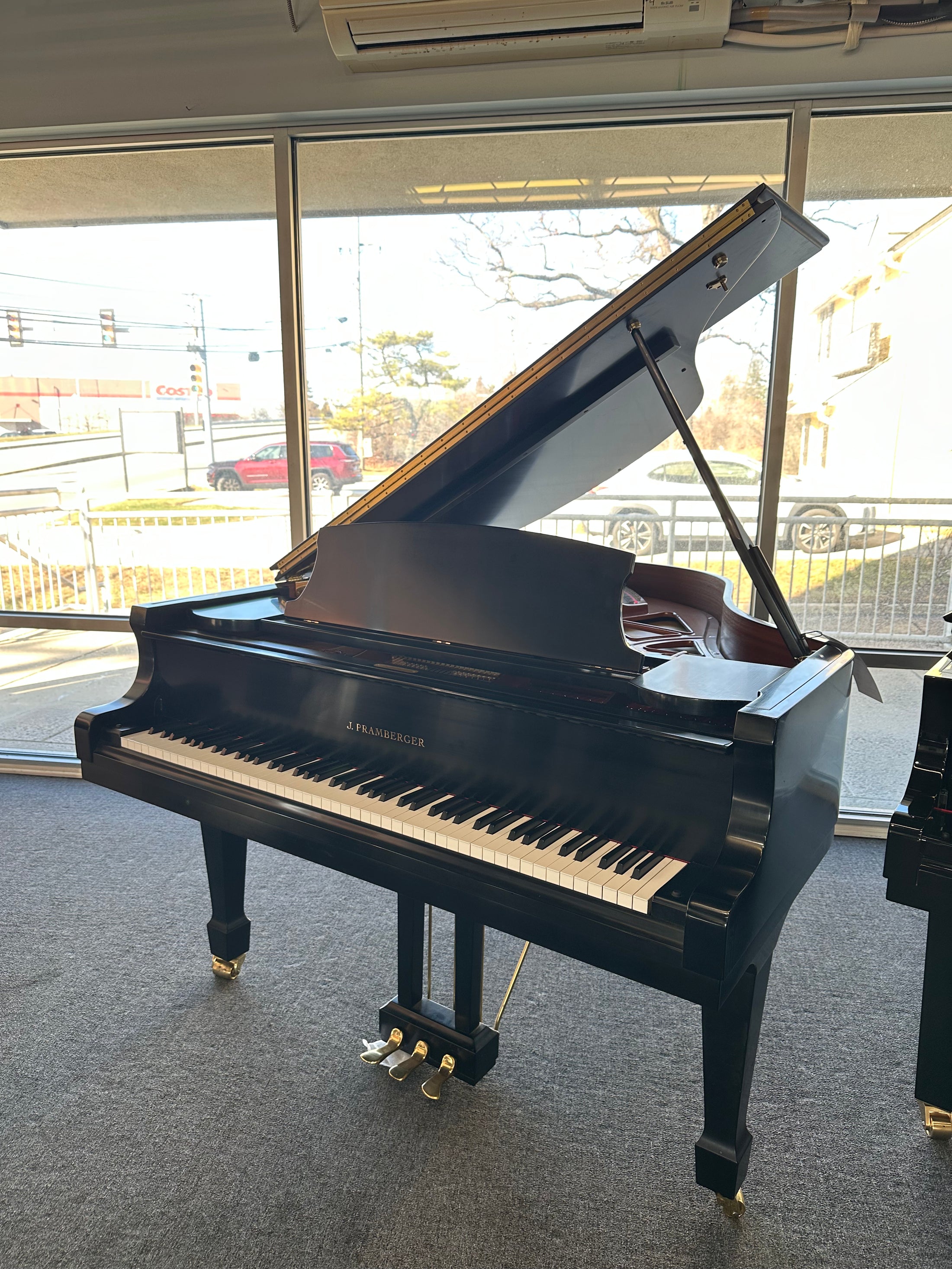 Pramberger PS-175 5'9" Grand Piano