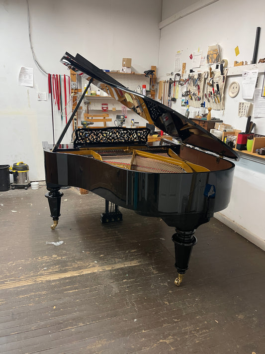 Petrof Klasic 5'8" grand piano