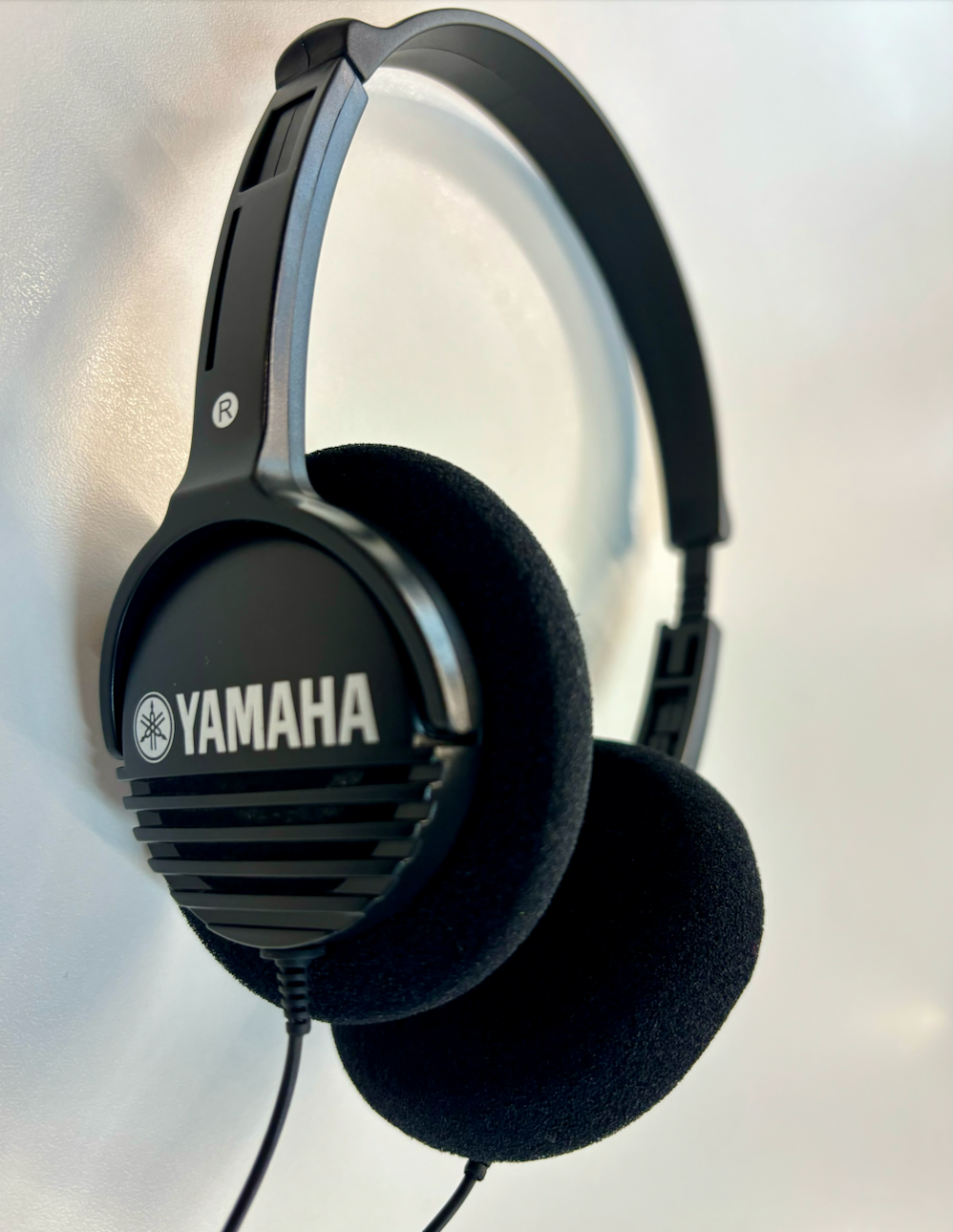 Yamaha Headphones YRH1C