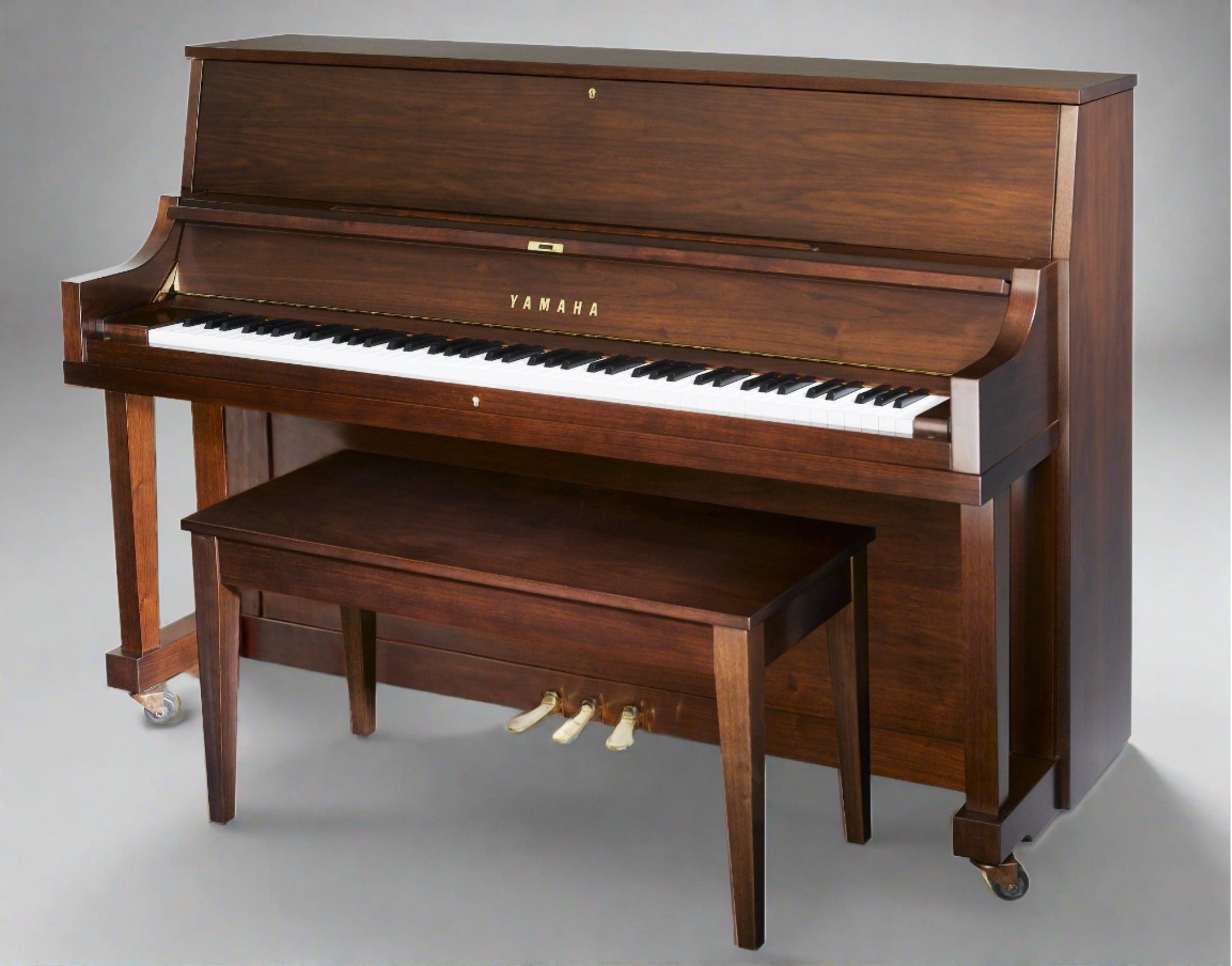 Yamaha P22 Upright Piano